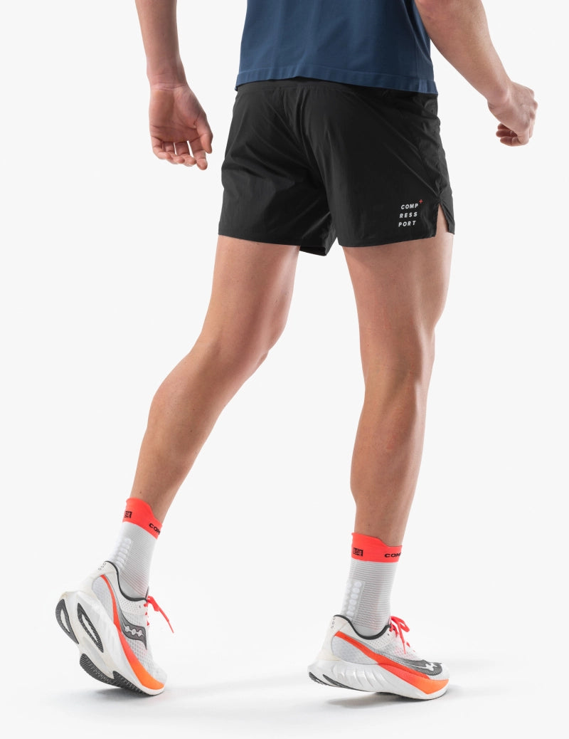 Performance Short M