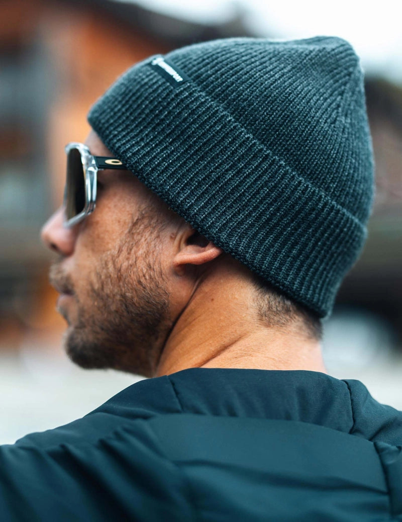 Podium Beanie - Raven