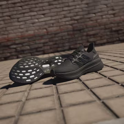 ULTRABOOST 5 Black