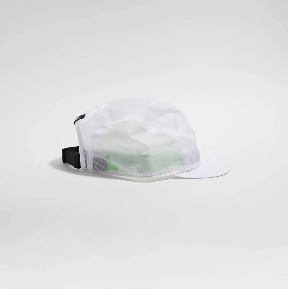 FEATHER LIGHT CAP - White