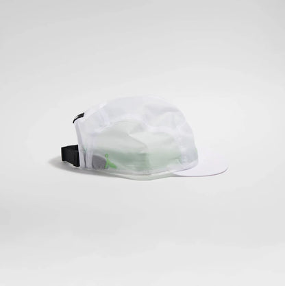 FEATHER LIGHT CAP - White